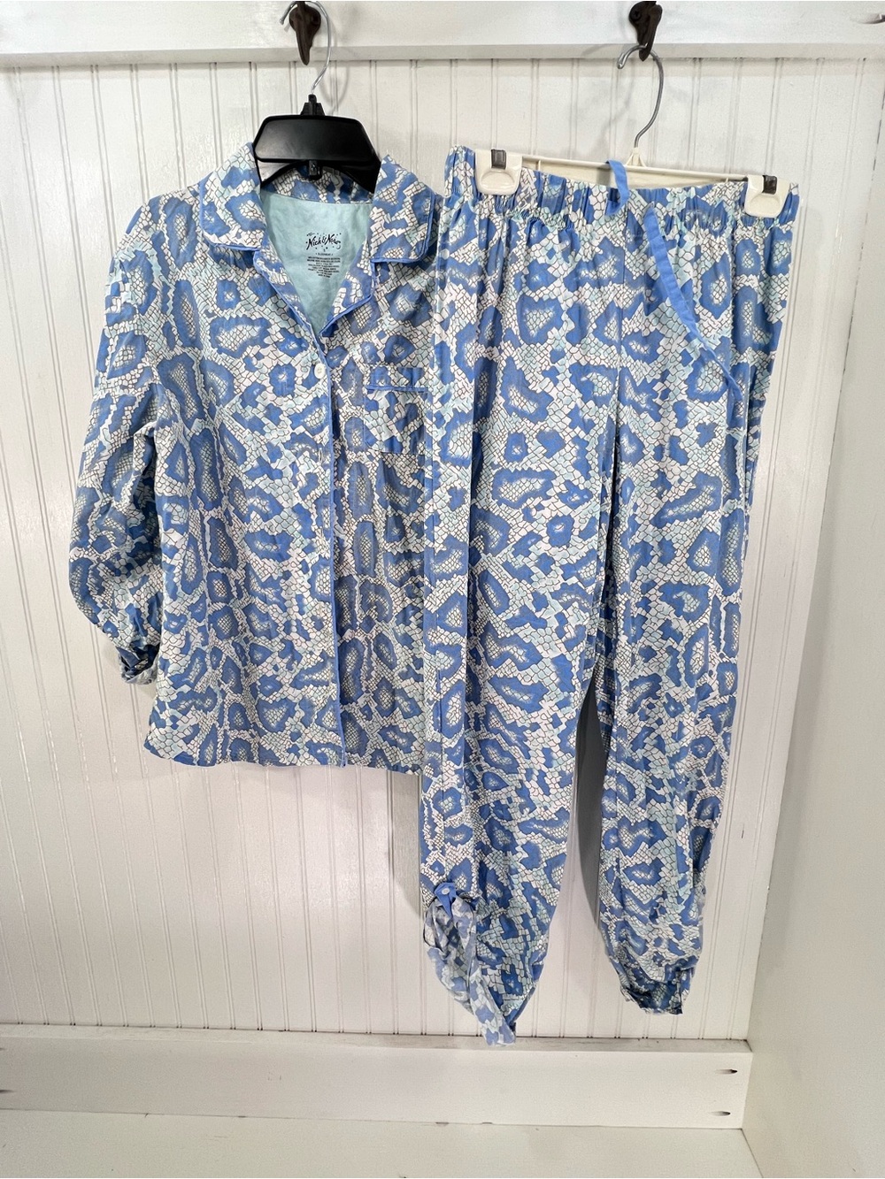 Nick & Nora Cotton Pajama Set Python Snakeskin Print Roll Tab Cuffs Size S